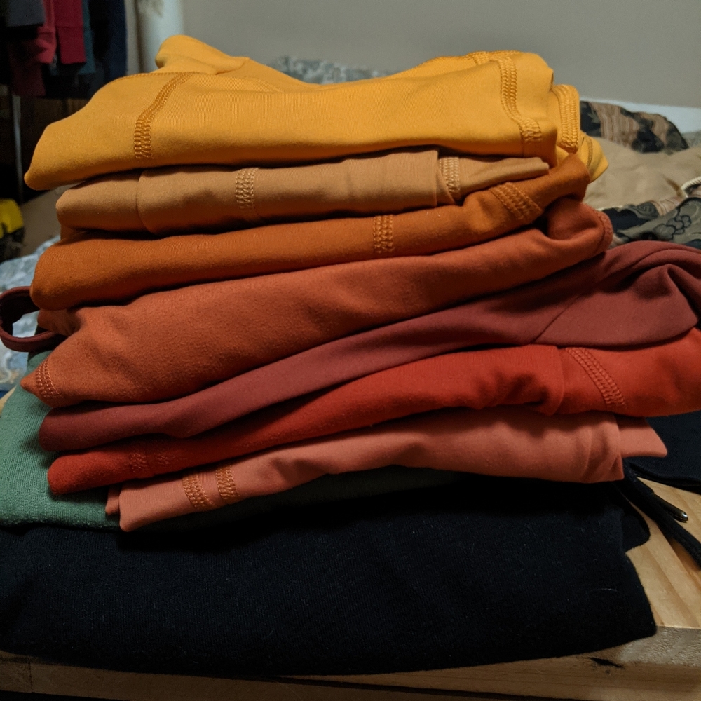 Girlfriend Collective color comparisons don't buy